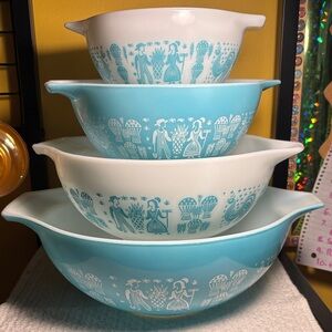 FULL SET AMISH BUTTERPRINT 1950’s PYREX